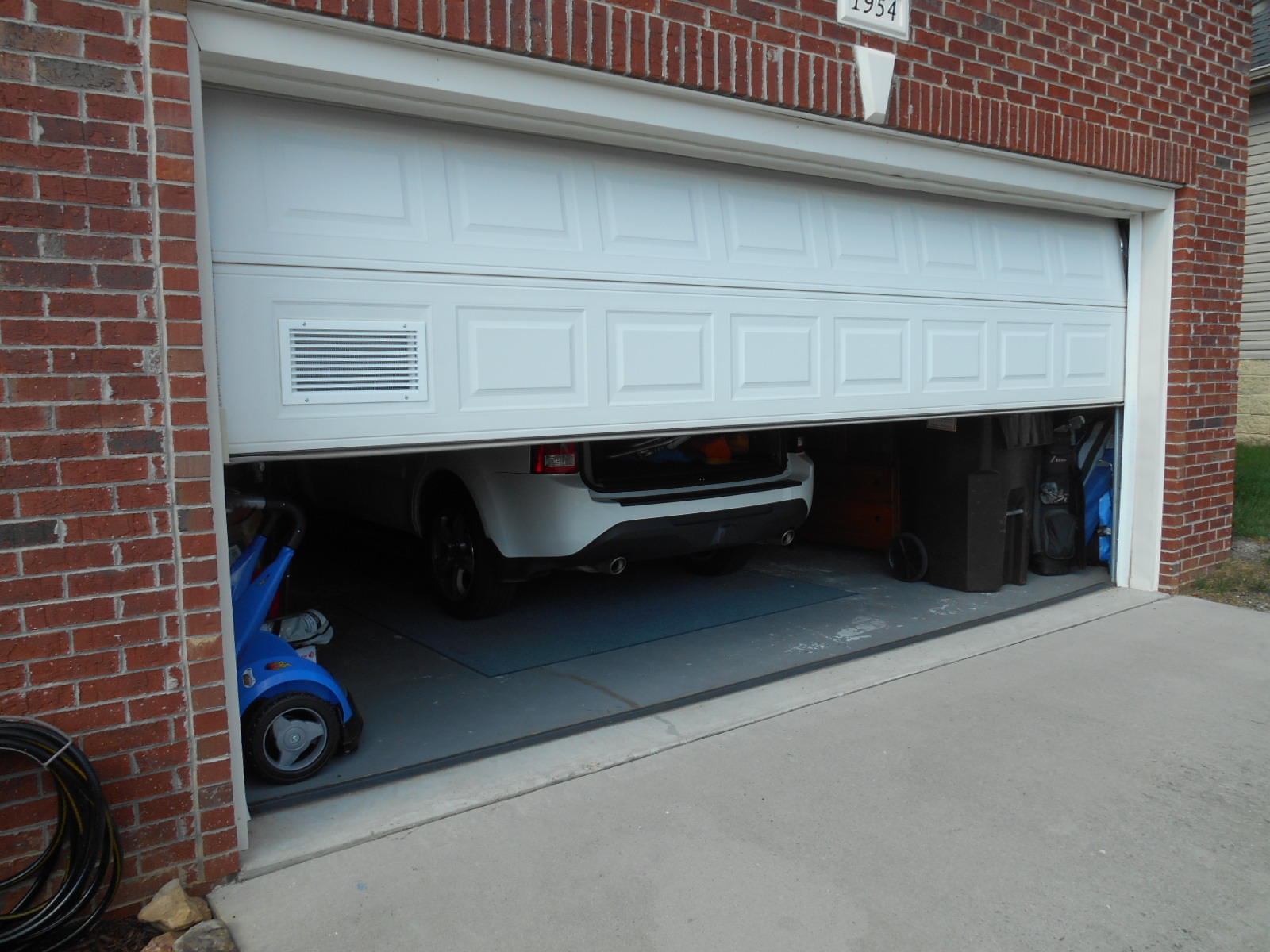 Gft 16 Through Wall Garage Fan Cool, Louvered Garage Door Vents